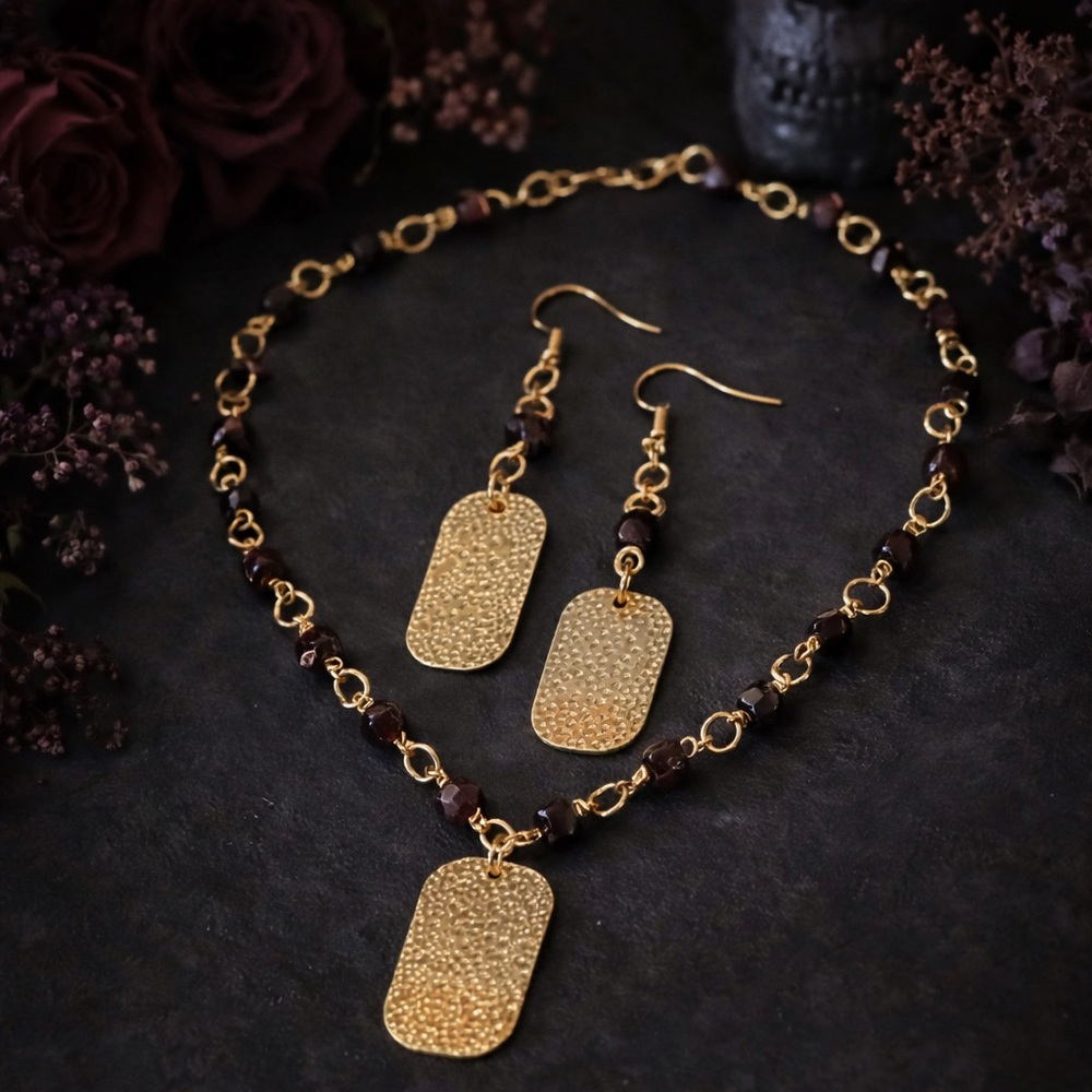Handmade Garnet Necklace & Earrings Set Hammered Gold Pendant